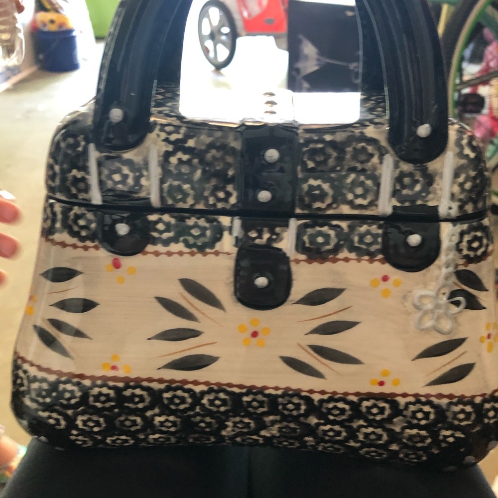 Temptations handbag jar